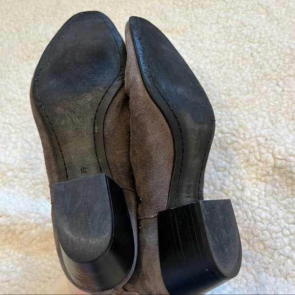 Sam Edelman Rubin Bootie Ankle Boot Grey Suede Silver Grommets - Picture 3 of 8